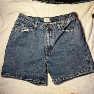 Calvin Klein Mom Jean Short